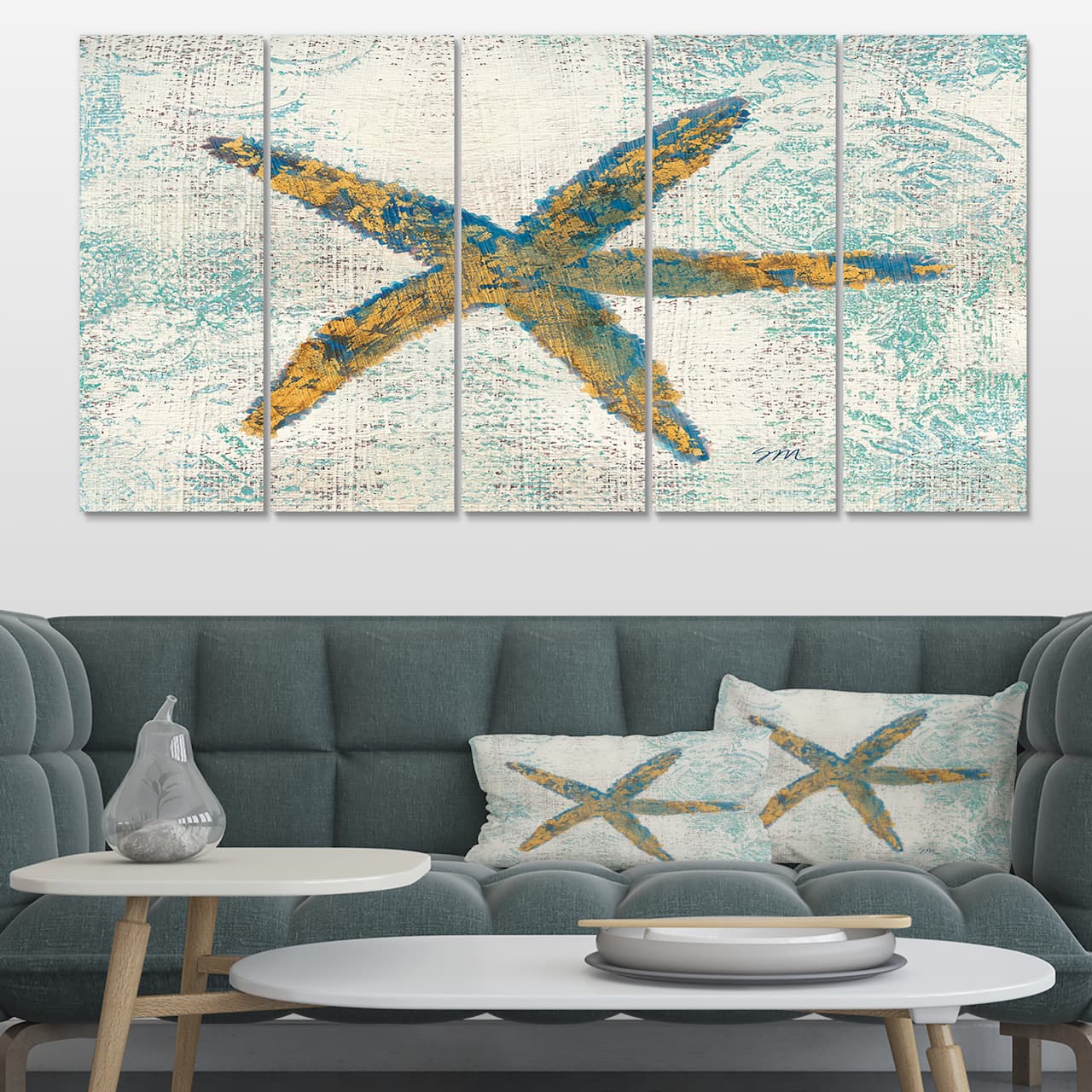 Designart - Coastal Pastel seashells III - Vintage Nautical Canvas Art